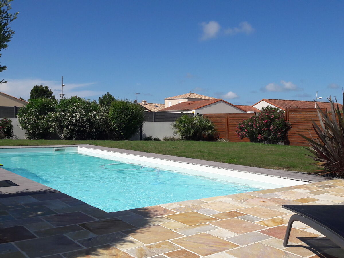 Appartement Les Epinettes – piscine chauffée à Givrand - Photo 17