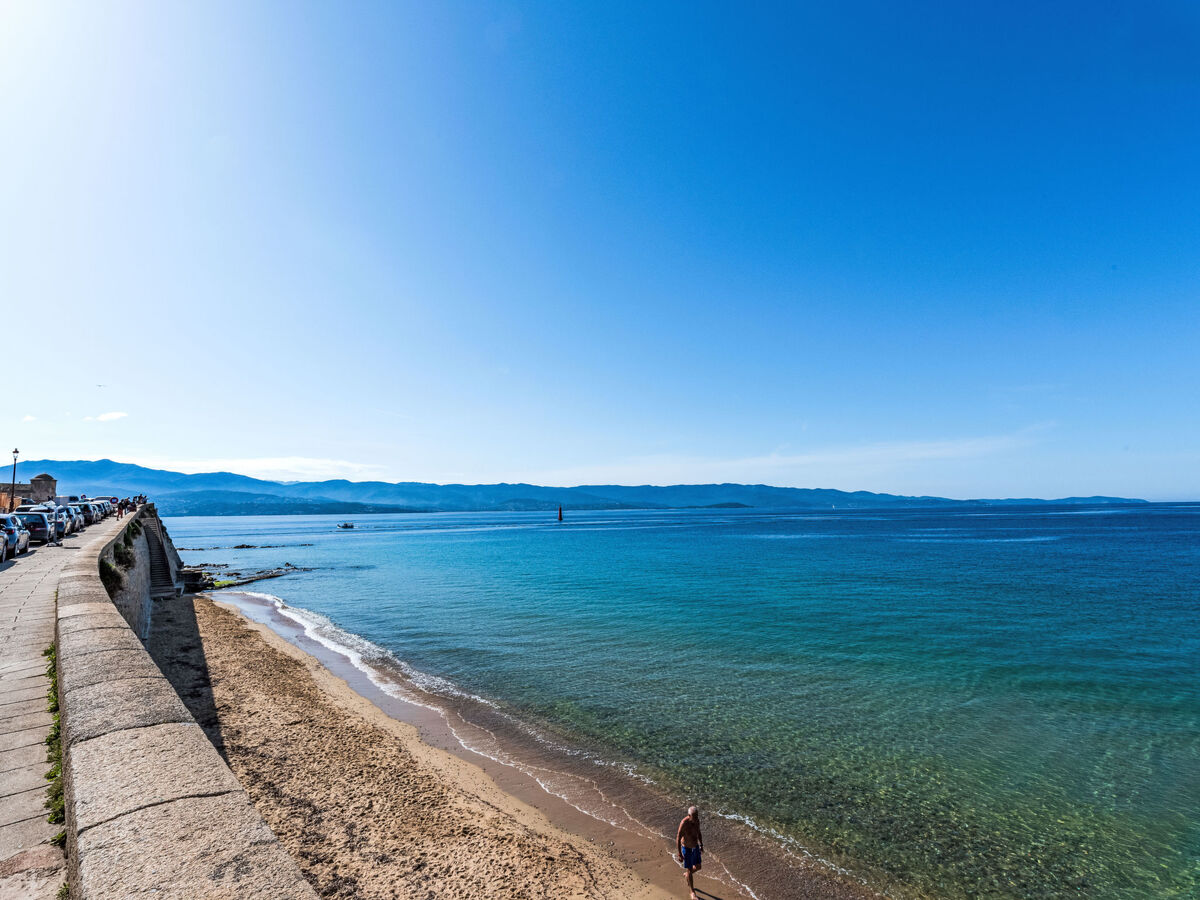 T2 moderne Les Calanques, vue mer à Ajaccio - Photo 35