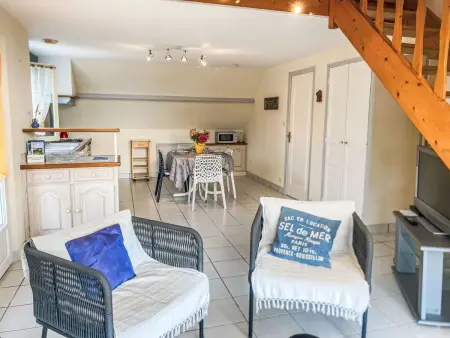 Maison Côte des îles à Portbail, 150 m de la plage : photo 12