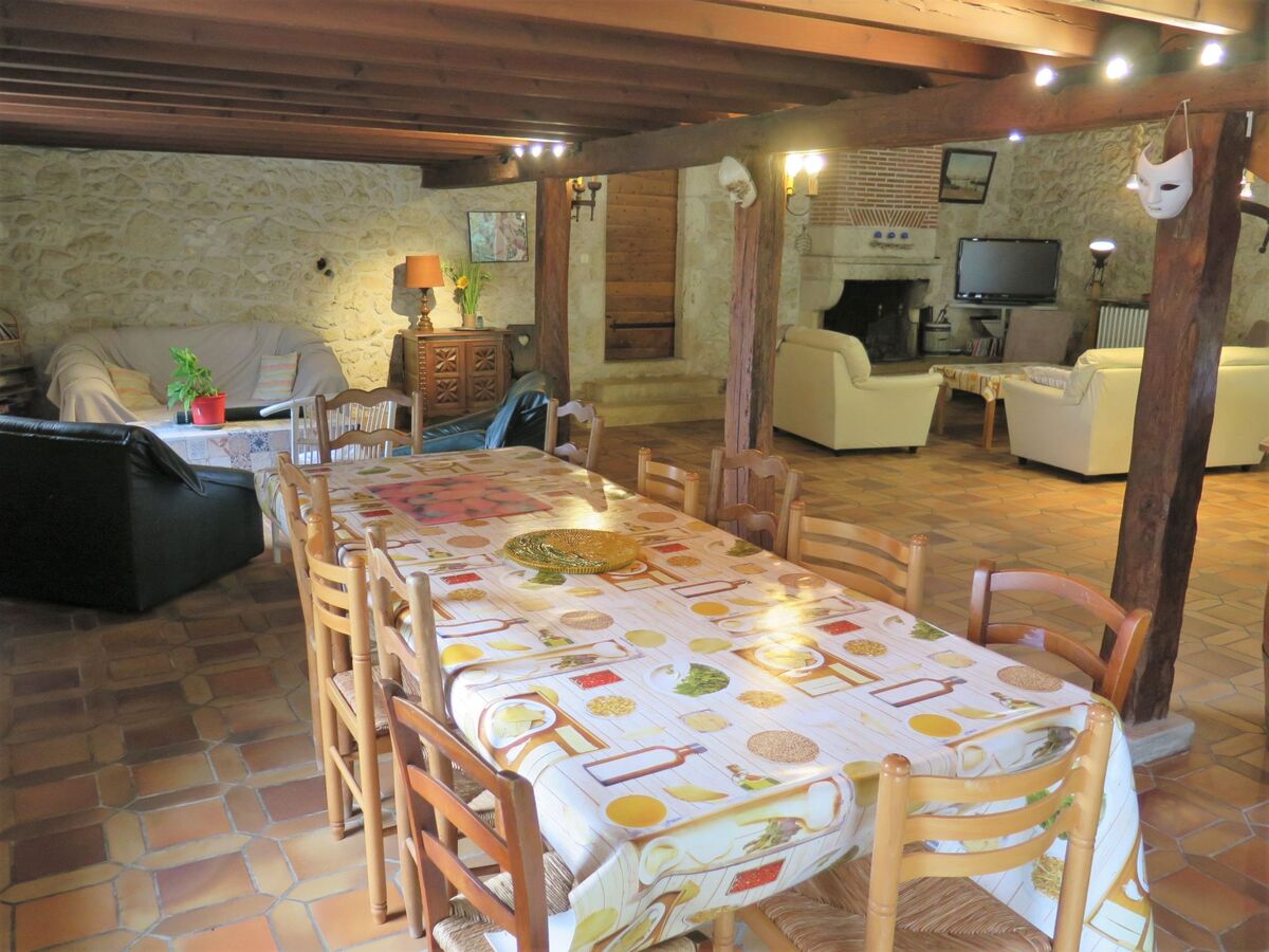 La Raze, gîte 12 pers. avec piscine à Montcaret - Photo 12