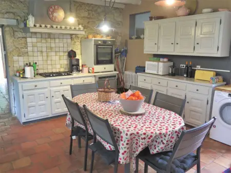 La Raze, gîte 12 pers. avec piscine à Montcaret : photo 4