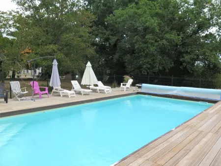 La Raze, gîte 12 pers. avec piscine à Montcaret : photo 25