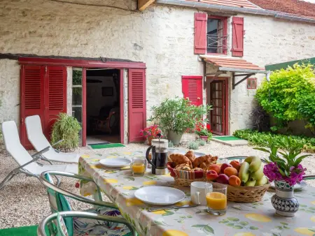 Chez Milou, maison rustique à Tanlay avec vue canal - Photo 1