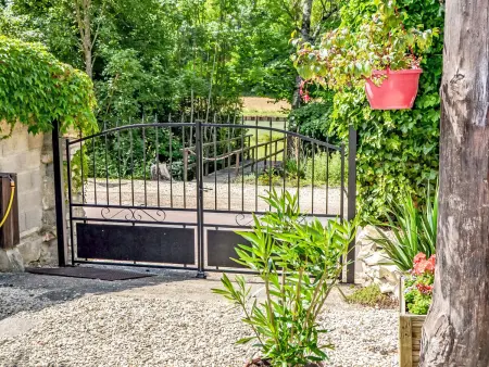 Chez Milou, maison rustique à Tanlay avec vue canal - Photo 9