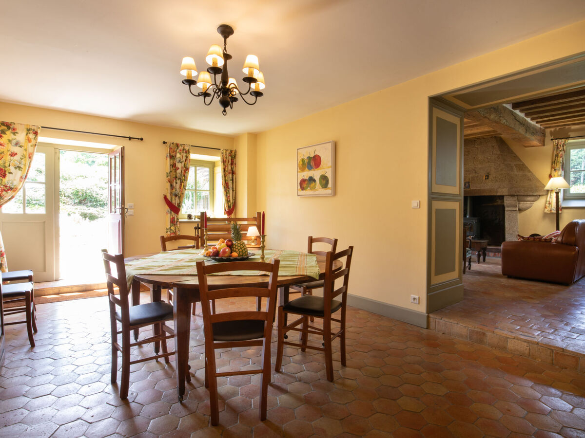 La Maison du Château – Maison 8 pers. Etang-sur-Arroux - Photo 5