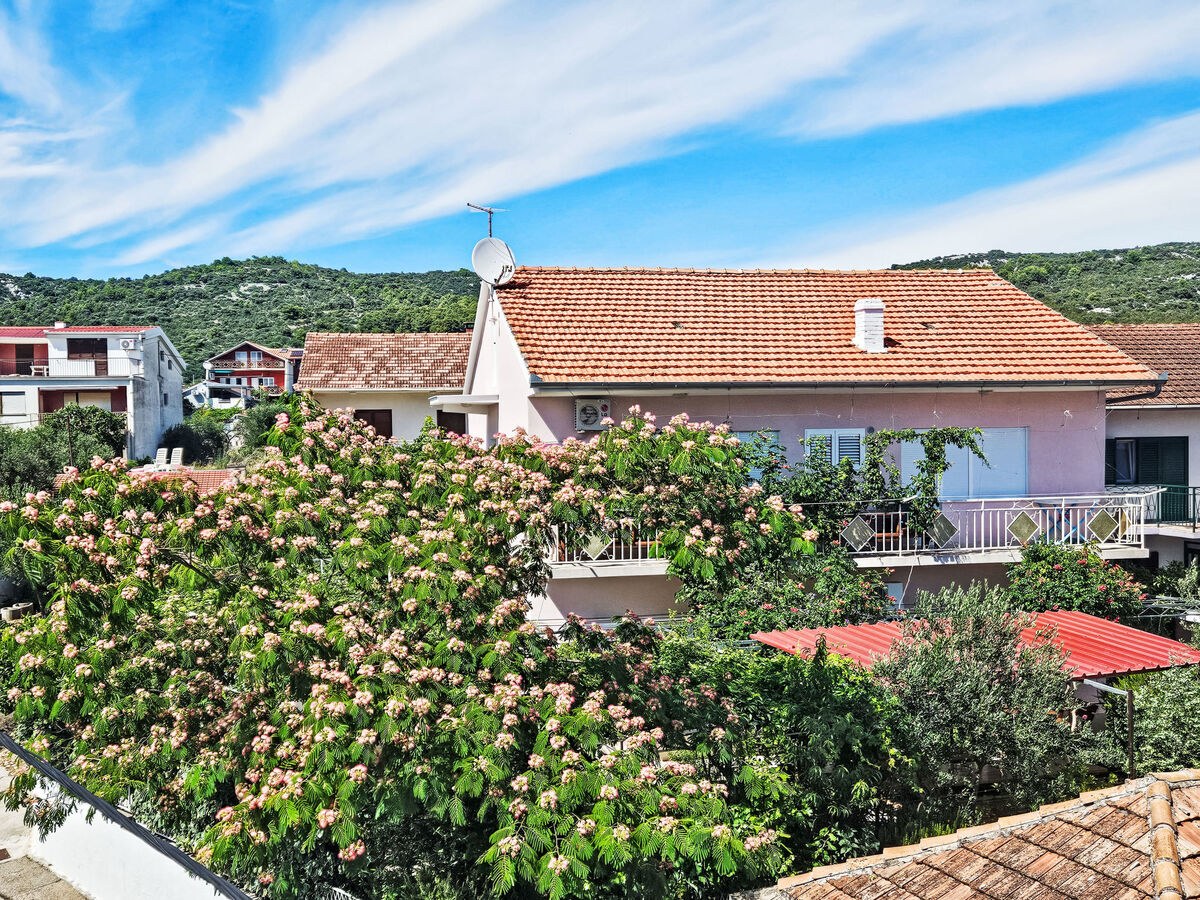 Maison Mirko 6 chambres, vue mer à Vinišće - Photo 3