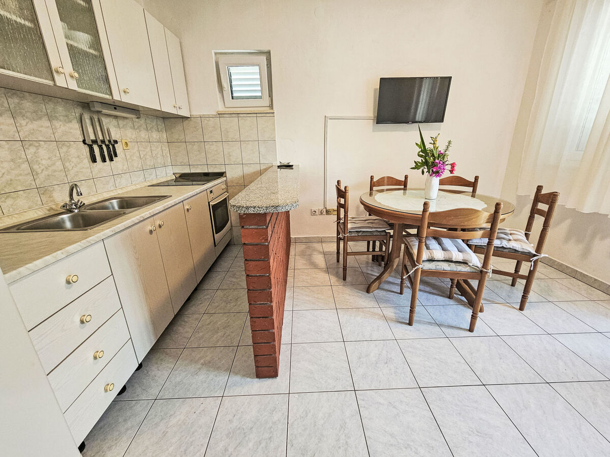 Maison Mirko 6 chambres, vue mer à Vinišće - Photo 15