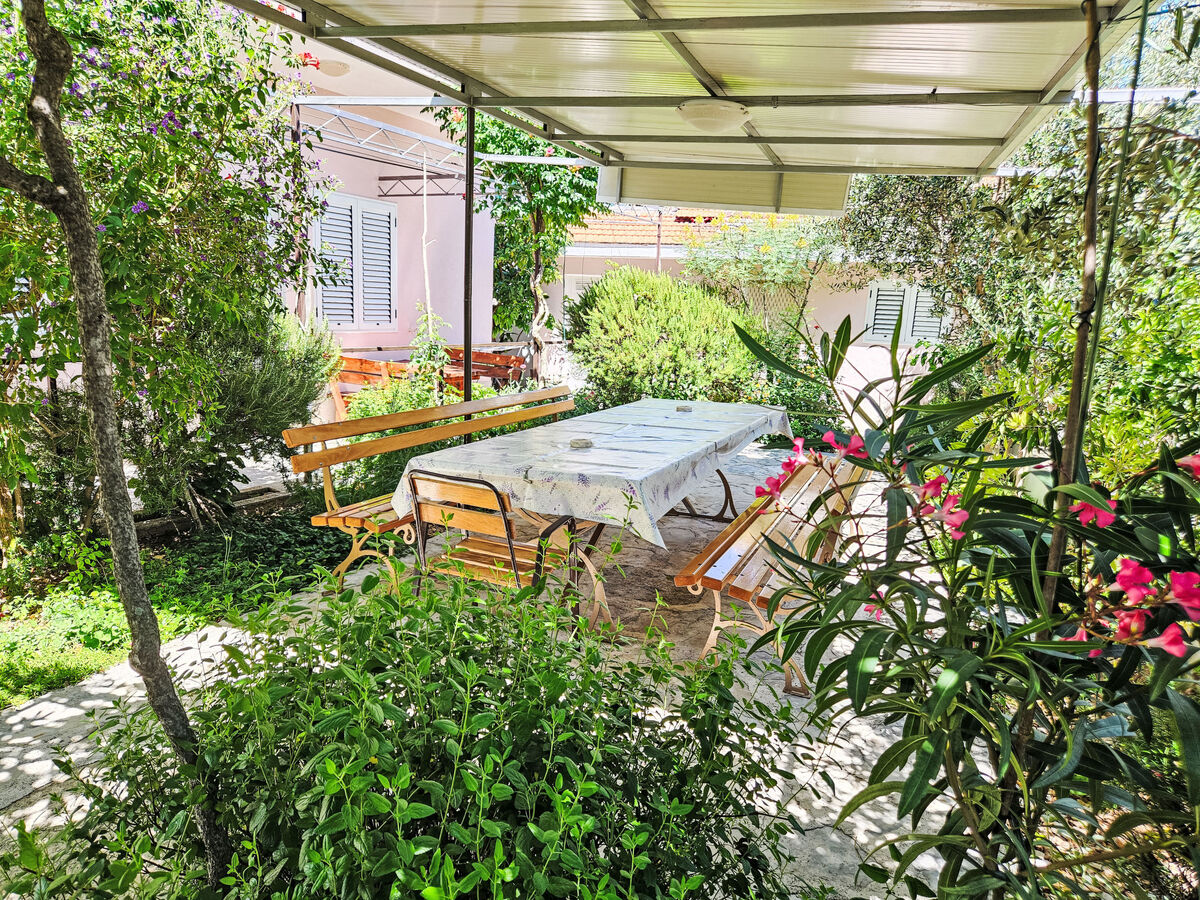 Maison Mirko 6 chambres, vue mer à Vinišće - Photo 23