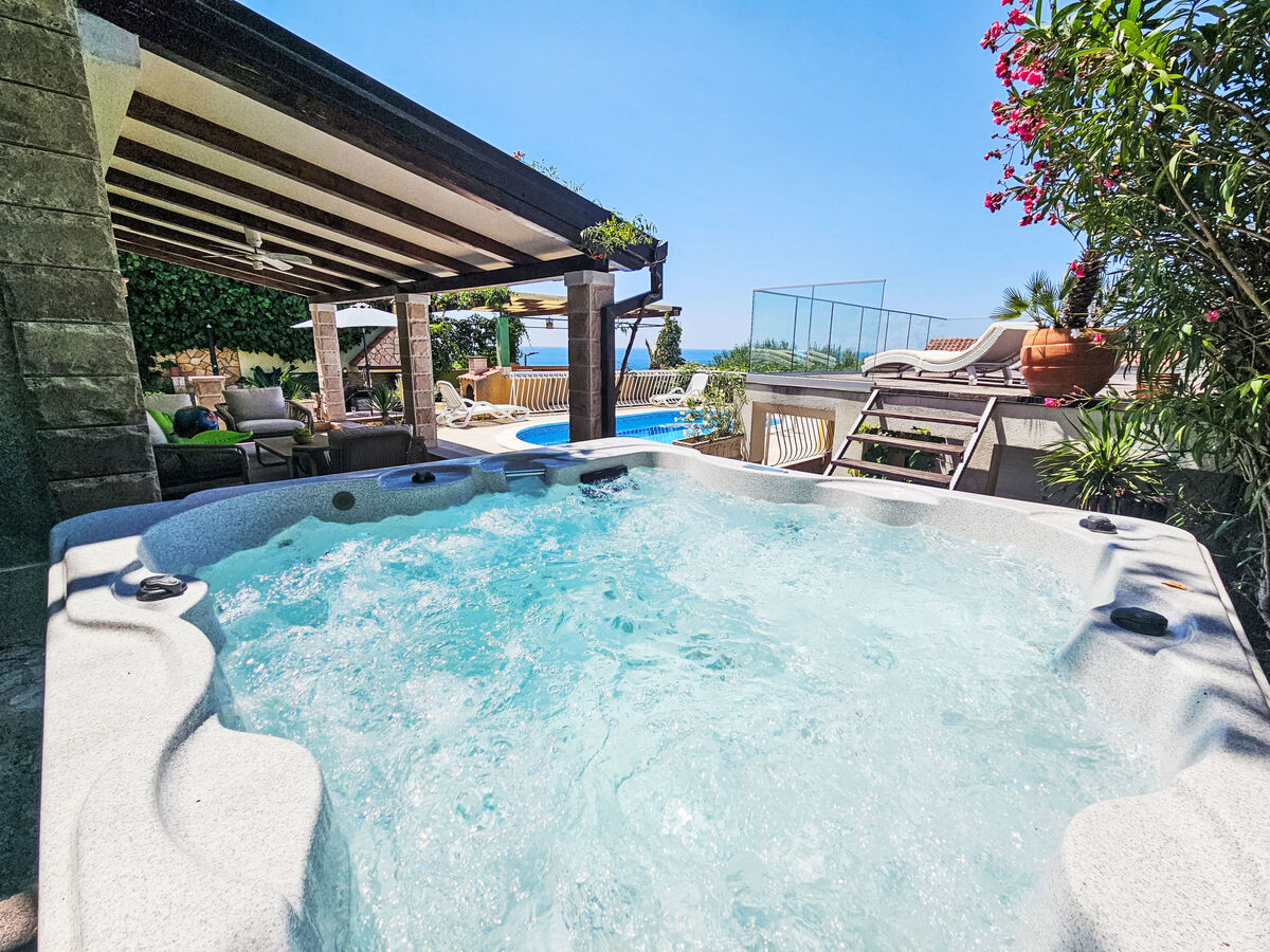 Maison Carmen, 90 m de la mer, piscine chauffée - Photo 3