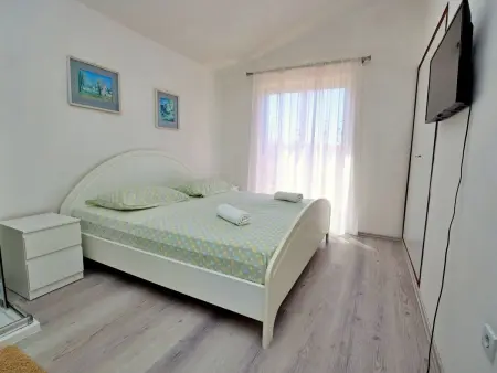 Maison Carmen, 90 m de la mer, piscine chauffée : photo 18