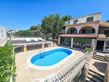 Maison Carmen, 90 m de la mer, piscine chauffée : photo 35