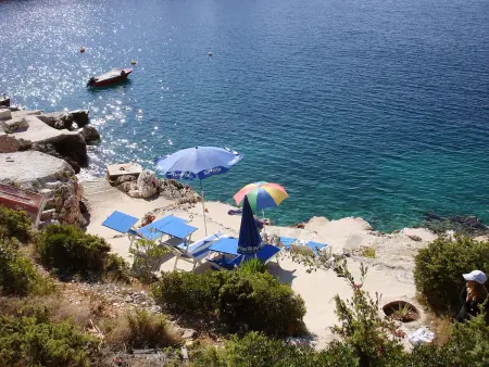 Maison Carmen, 90 m de la mer, piscine chauffée : photo 38
