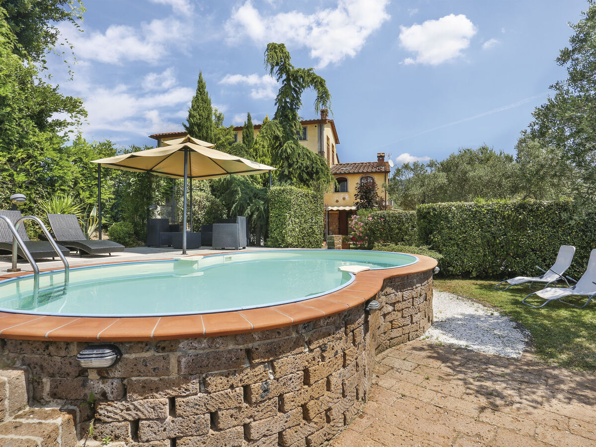 Maison Desideri à Vinci avec piscine et 3 chambres - Photo 1
