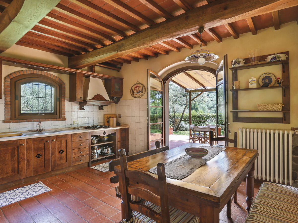 Maison Desideri à Vinci avec piscine et 3 chambres - Photo 4