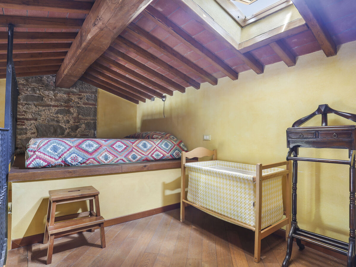 Maison Desideri à Vinci avec piscine et 3 chambres - Photo 18