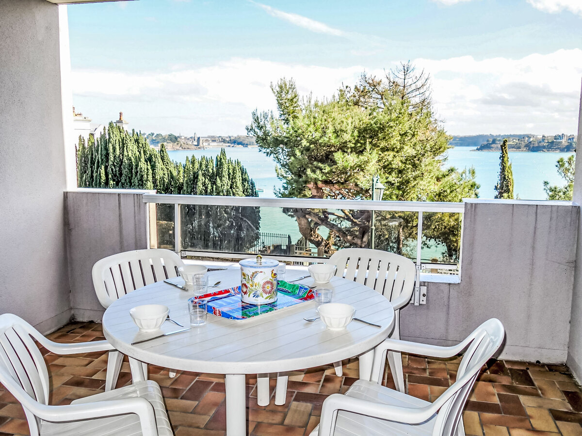 Appartement Terrasses d'Émeraude, 30 m de la mer à Dinard - Photo 1