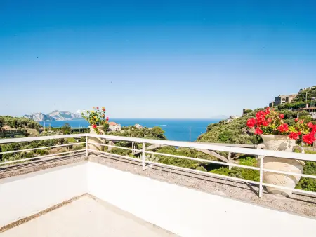 Emi, gîte rustique 10 pers. avec piscine à Massa Lubrense : photo 6