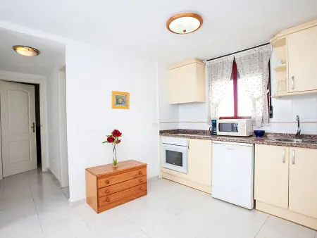 Appartement Topacio IV – à 20 m de la plage de la Fossa, Calpe : photo 3