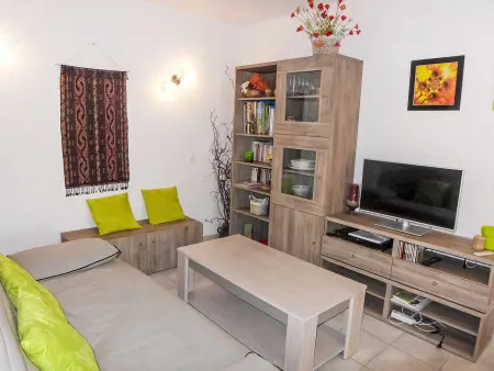 Appartement Le Madrilène – terrasse 15 m² à 1,2 km de la mer : photo 4