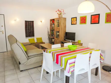 Appartement Le Madrilène – terrasse 15 m² à 1,2 km de la mer : photo 9