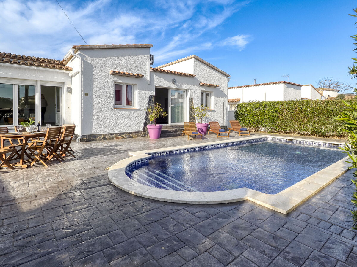 Montgri, maison 6 pers. piscine à Empuriabrava - Photo 35