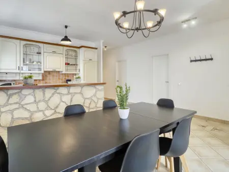 Maison Montgri, belle maison lumineuse avec terrasse au bord de la piscine - Photo 8
