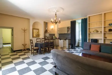 Le Grand Gîte du Château – 13 personnes à Chalais : photo 15