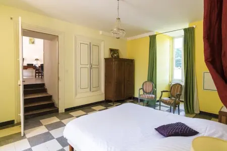 Le Grand Gîte du Château – 13 personnes à Chalais : photo 20
