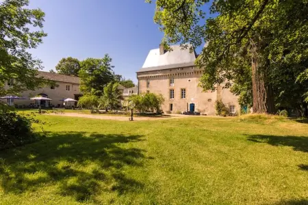 Le Grand Gîte du Château – 13 personnes à Chalais : photo 30