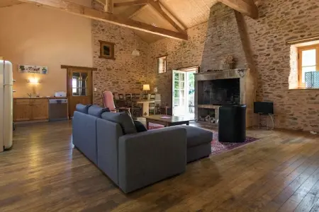 La Grande Maison, Gîte à Chaleix proche forêt et lac - Photo 1
