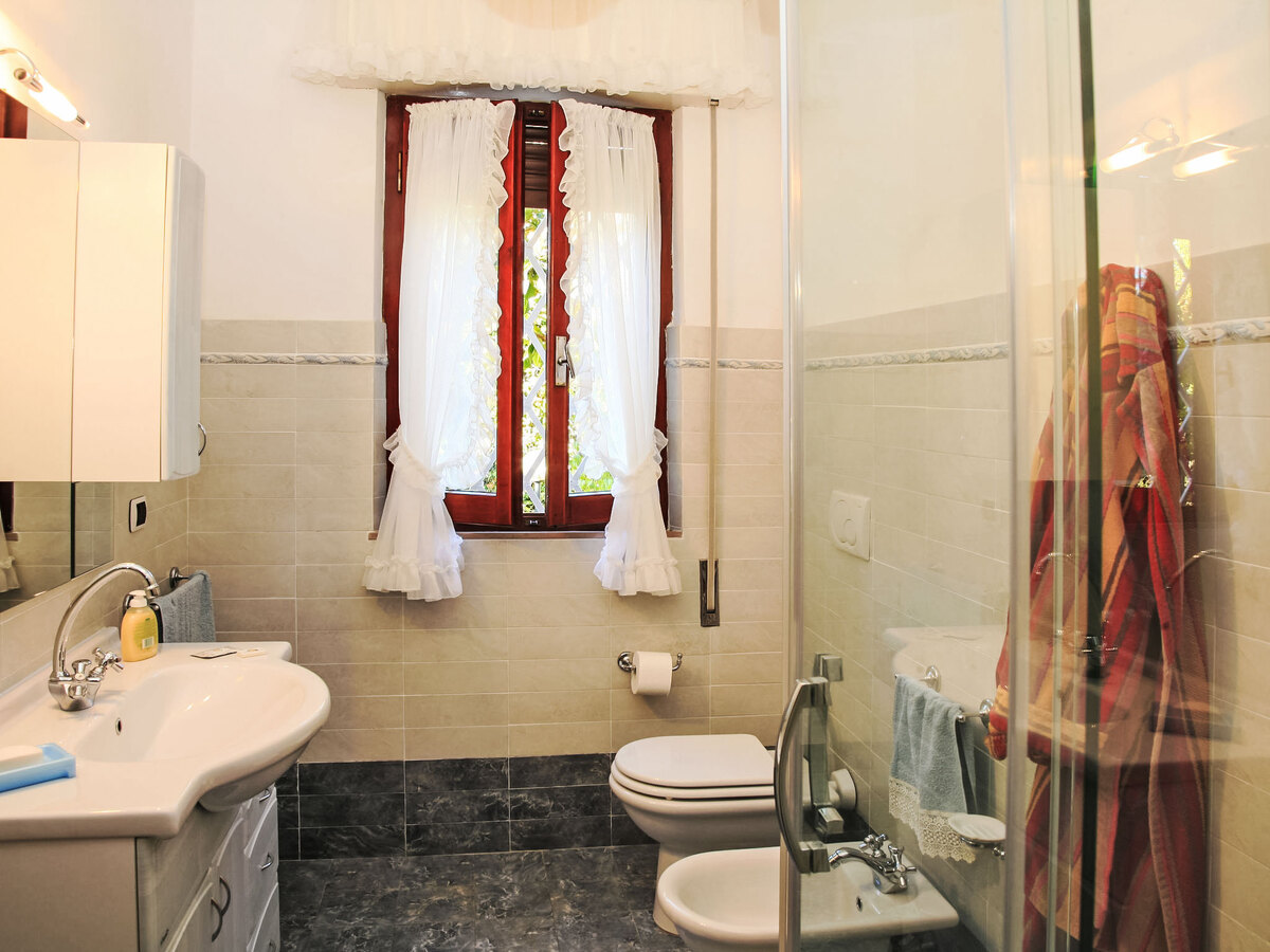 Villa Carla à Forte dei Marmi, 1,2 km de la mer - Photo 15