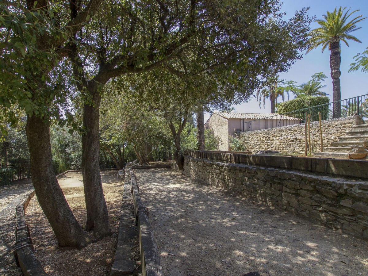 Studio Le Bali avec terrasse et accès piscine à La Ciotat - Photo 17