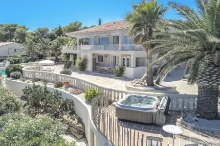 Villa Gaillarde 12 Pers, Villa à Les Issambres près de la mer - Photo 1