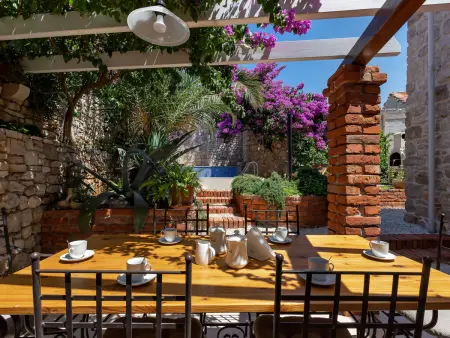 Marijan, maison 165 m² avec piscine chauffée à Sutivan : photo 4