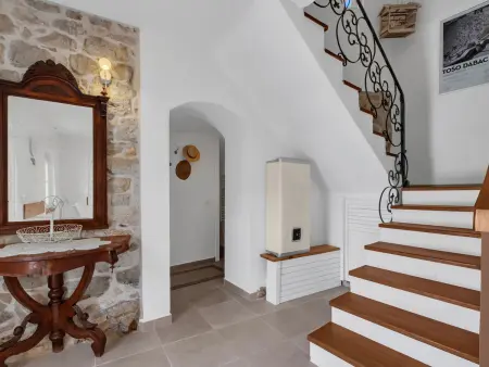 Marijan, maison 165 m² avec piscine chauffée à Sutivan : photo 15