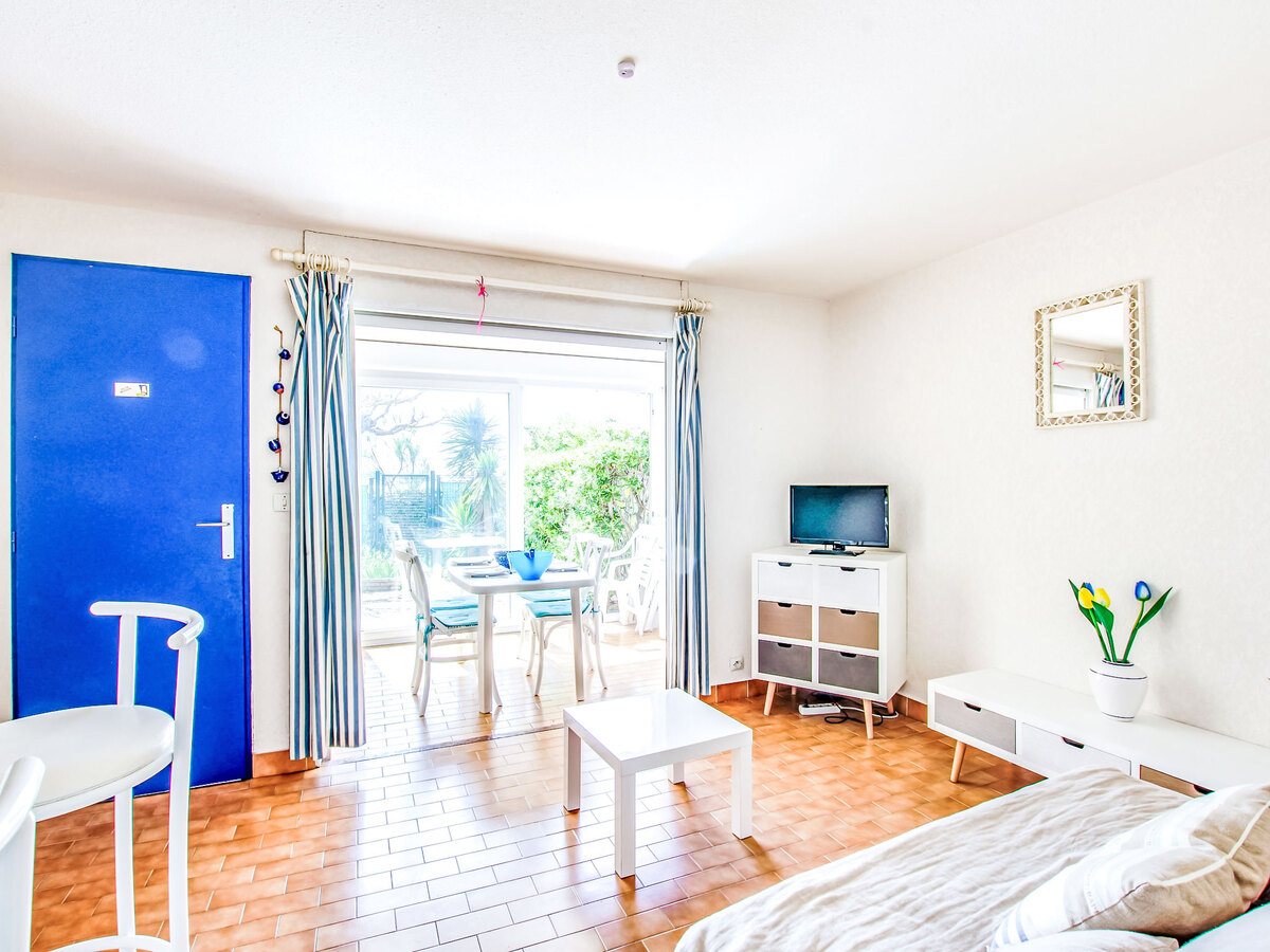 Apt 2 pièces terrasse 20m² à 150m de la plage - Photo 3