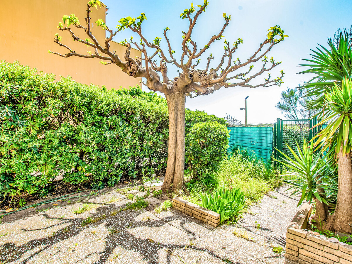 Apt 2 pièces terrasse 20m² à 150m de la plage - Photo 17
