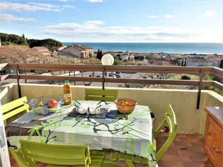 Appartement vue mer avec piscine à Saint-Pierre-la-Mer : photo 2