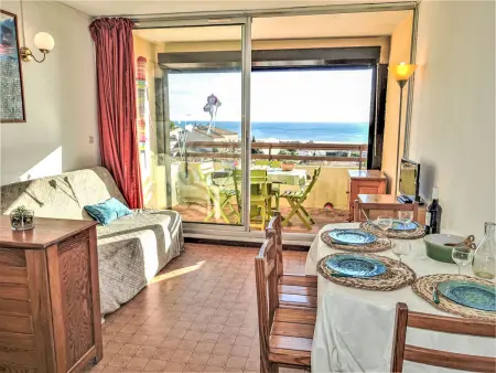 Appartement vue mer avec piscine à Saint-Pierre-la-Mer : photo 3