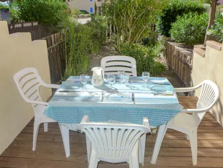 Appartement rénové avec terrasse à Saint Pierre La Mer : photo 13