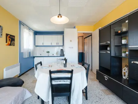 Appartement Vicente – vue mer, 150 m de la plage : photo 8