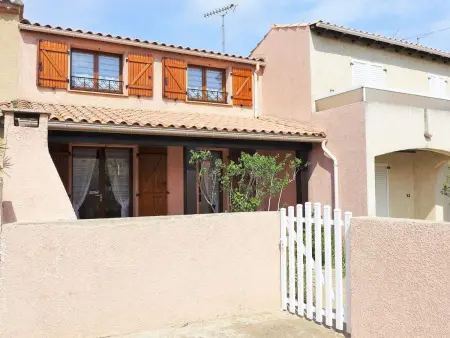 Maison Les Colombes – terrasses et jardin à Saint-Pierre-la-Mer : photo 19