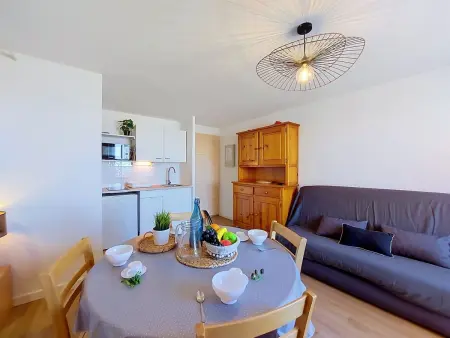 Appartement Front de Mer, 100 m de la plage : photo 17
