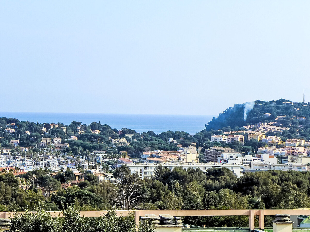 Les Mimosas, appartement 4 pers. avec terrasse vue mer - Photo 2