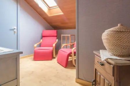 Domaine le Perrot, Agréable maison de vacances avec piscine privée - Photo 15