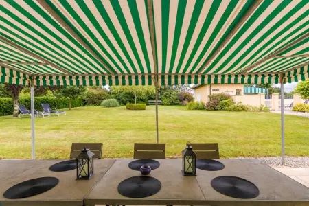 Domaine le Perrot, Agréable maison de vacances avec piscine privée - Photo 18