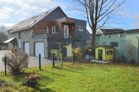 Au pied du Ravel, Belle maison de vacances près du lac à Faymonville - Photo 1