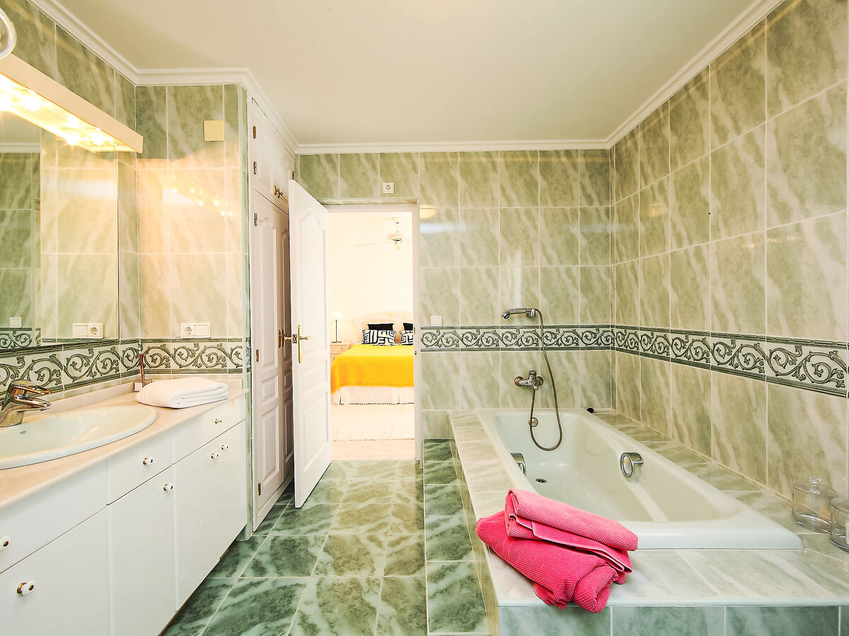 Villa Karibuni Moraira - 4 chambres, piscine & vue mer - Photo 10