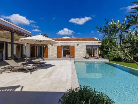 Villa Terra Nera avec piscine privée, Sveti Petar u Šumi
