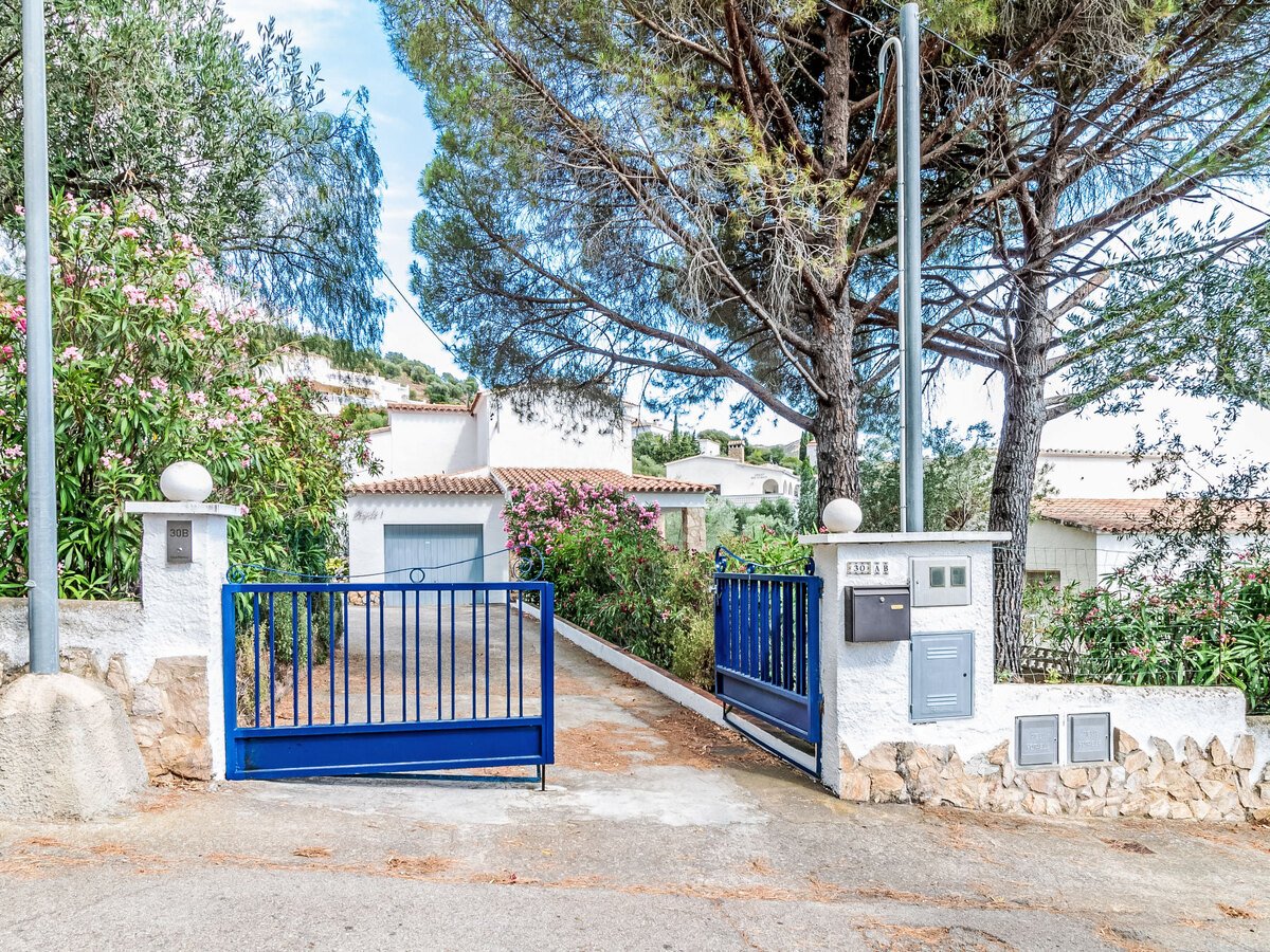 Maison People I à Roses, vue sur la mer - Photo 10